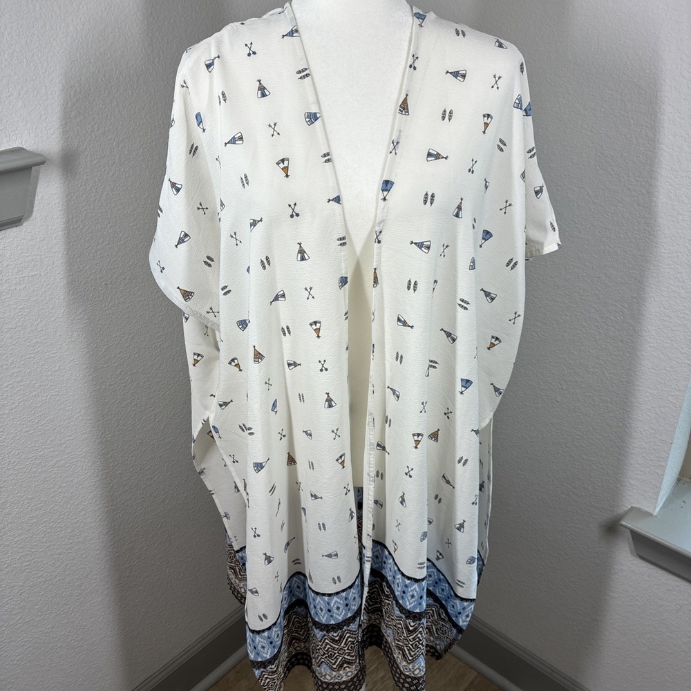Vintage Panhandle Womens Medium Shawl Kimono Western‎ Teepee Arrow Feather Print